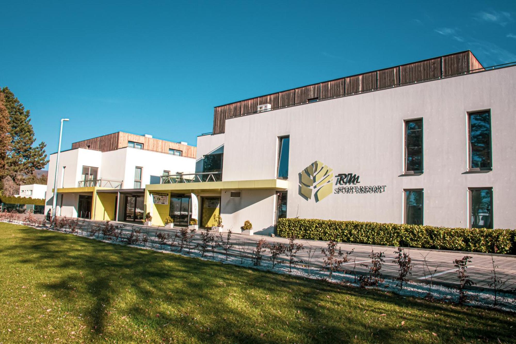 Rm Hotel Wellness & Congress Prievidza Eksteriør billede